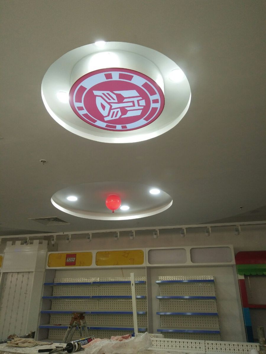 Việc thi công biển hiệu - trang trí đèn led và nội thất tại Hà Nội trong tuần